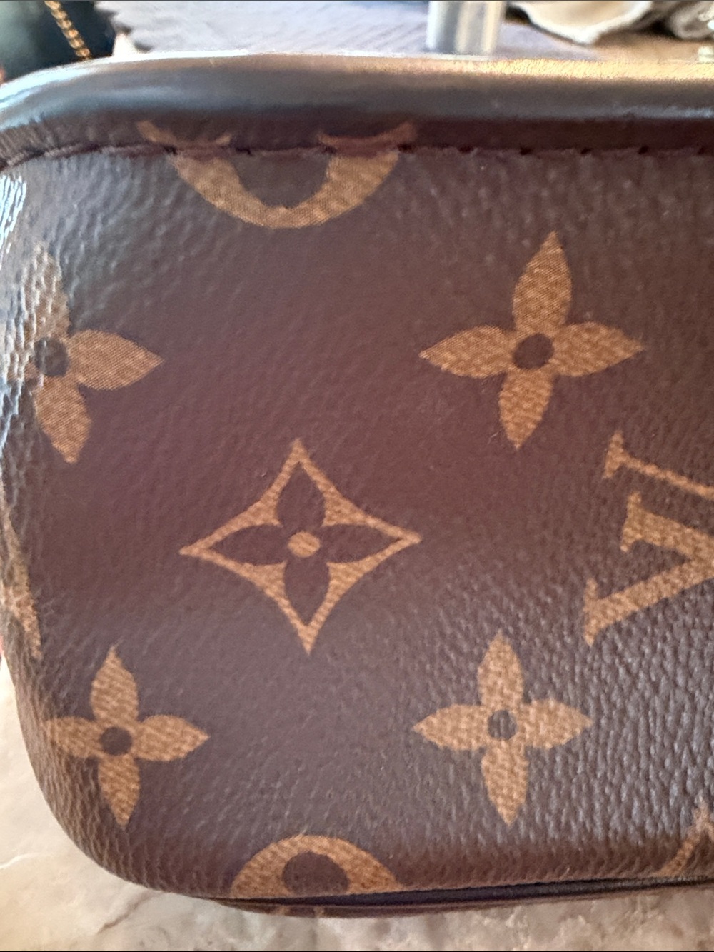 Louis Vuitton Passy Handbag worn Shoulder or Crossbody Gorgeous Condition - Picture 10 of 17
